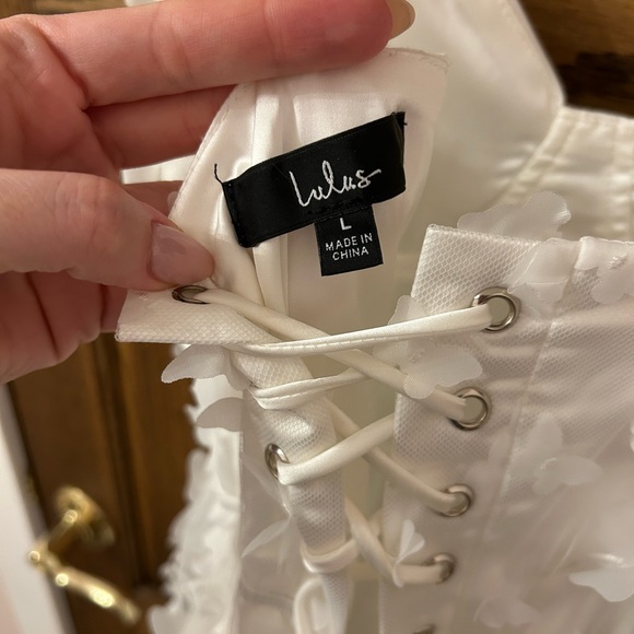 Lulu's 3D Butterfly White Lace Formal Midi Dress Large - Picture 10 of 10